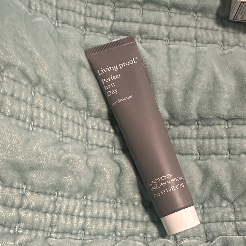 4/$15 Living Proof Perfect Hair Day Conditioner